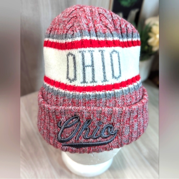 Ohio State Winter Hat - Picture 1 of 10